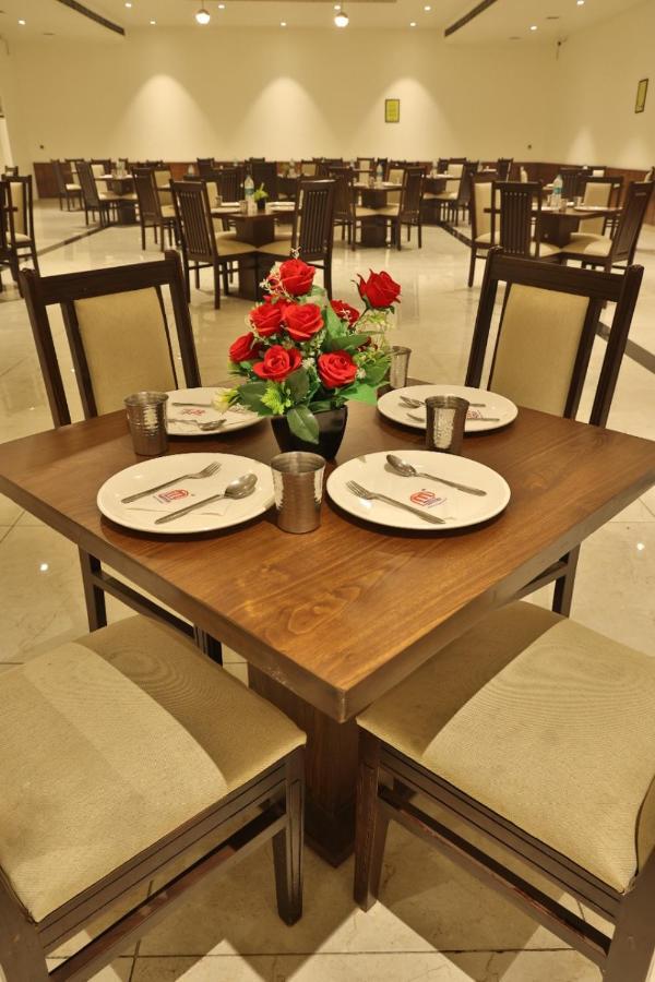 Mannat Resort Paota Pragpura Экстерьер фото